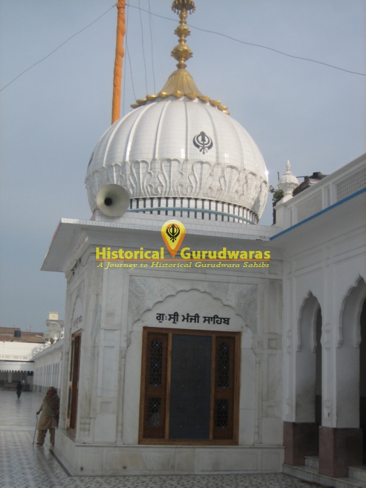 Gurdwara Sri Manji Sahib, Taran Taaran — view 2
